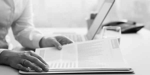 Reclamaciones de Cantidad / Nóminas y Salarios en Pirineus · Descuento Irregular